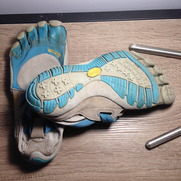 Vibram Toe Shoes - Picture 2 of 4